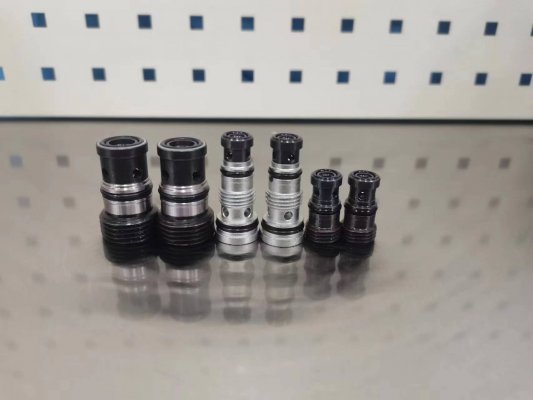 6通徑，10通徑梭閥